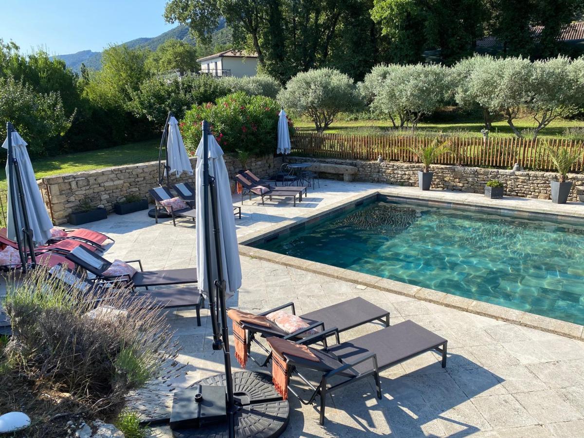 Robion en Luberon Hestia Bed & Breakfast エクステリア 写真