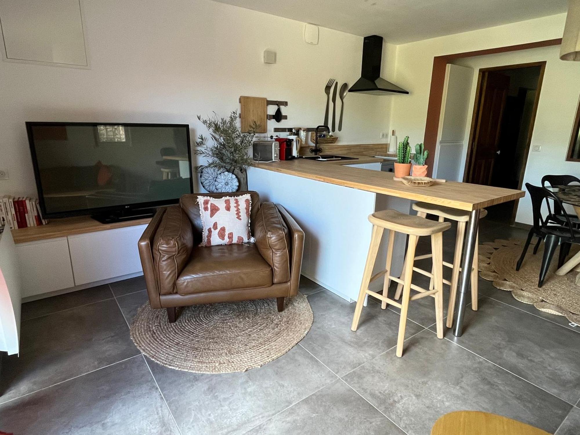 Robion en Luberon Hestia Bed & Breakfast エクステリア 写真