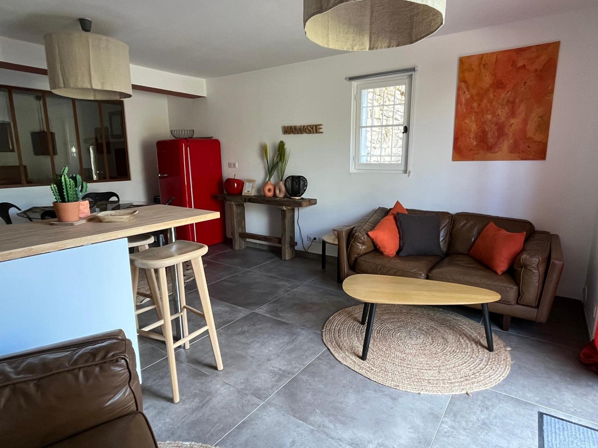 Robion en Luberon Hestia Bed & Breakfast エクステリア 写真
